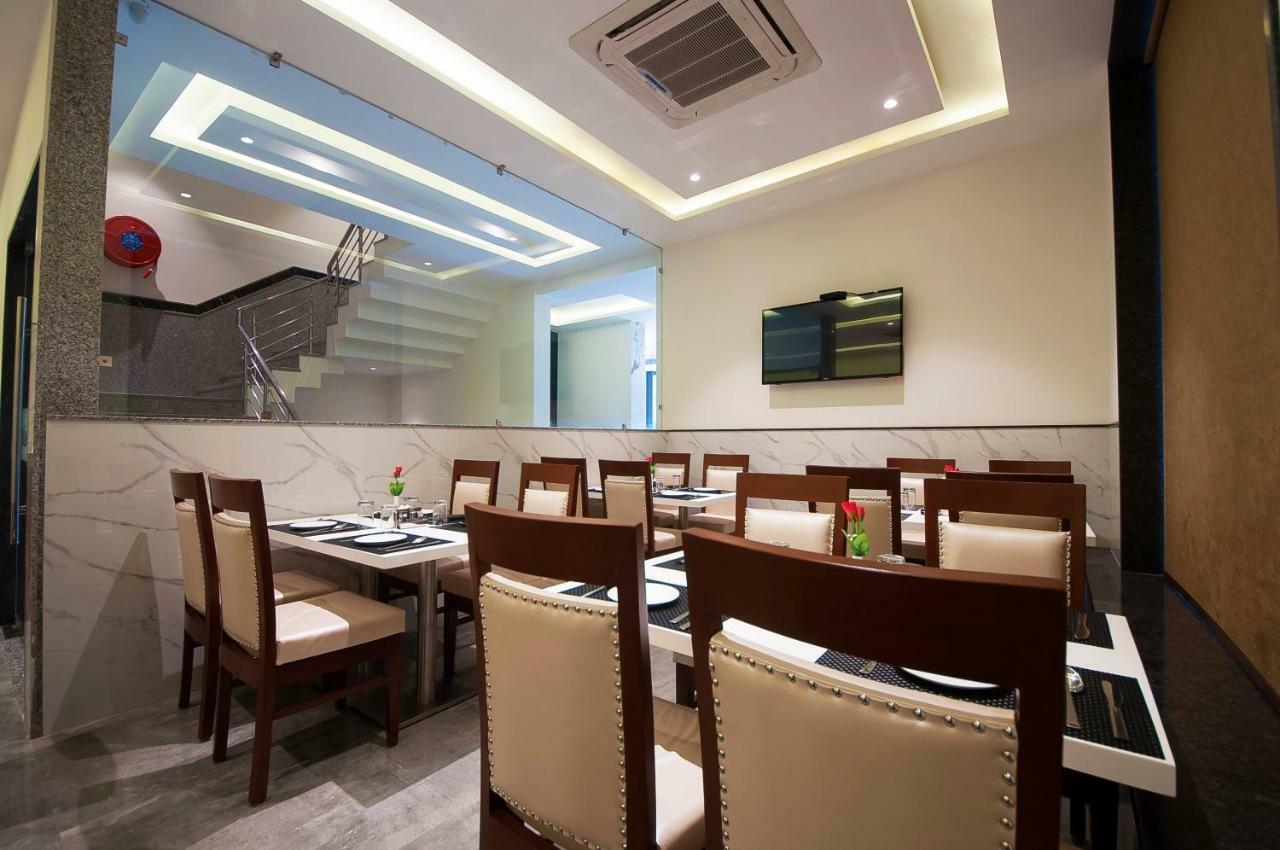 Hotel Z Suites- Delhi Igi Airport 뉴델리 외부 사진